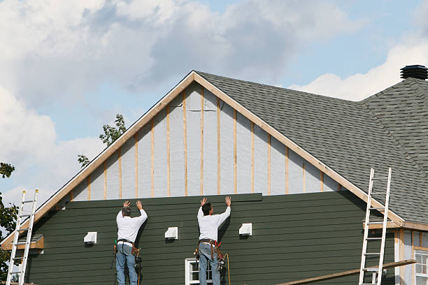 Professional Siding Contractor technician working in Gaithersburg, MD